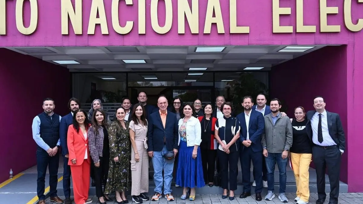 Se manifiesta MC contra la sobrerrepresentación legislativa de Morena