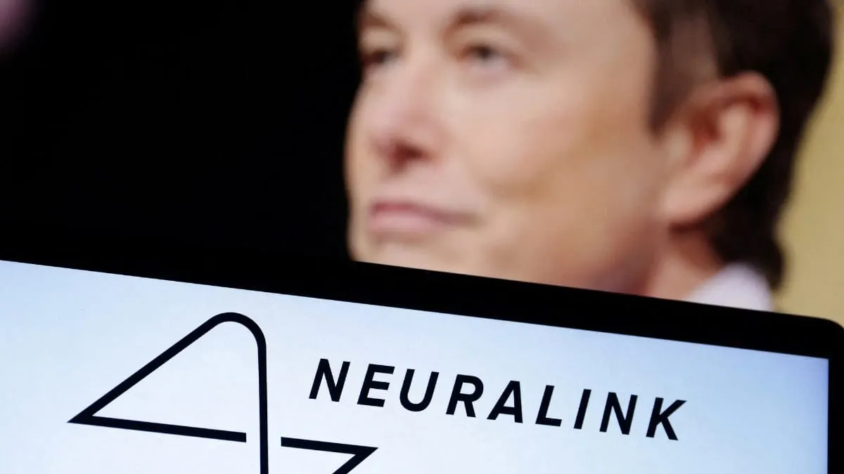 Usuario de Neuralink puede diseñar en 3D con sus pensamientos gracias a implante cerebral de Musk