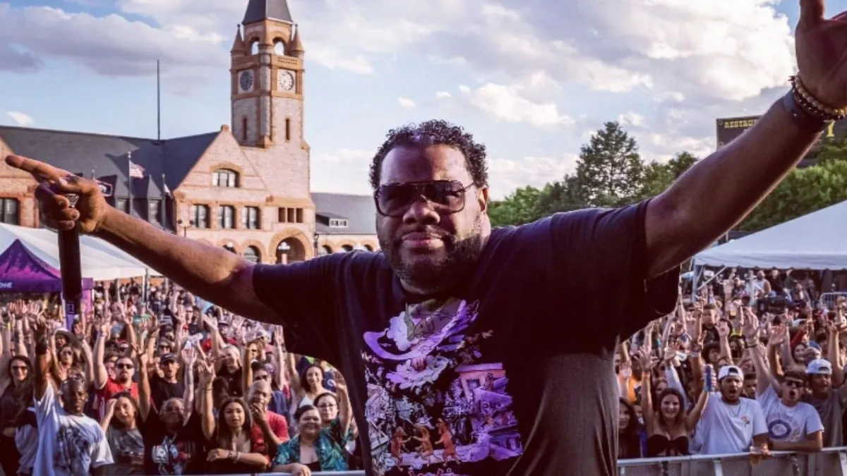 Muere en pleno escenario el rapero Fatman Scoop; "haced ruido", fueron sus últimas palabras