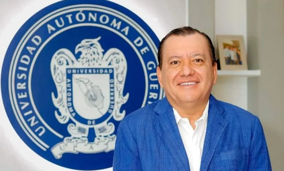 Javier Saldaña, de los rectores de universidades públicas mejor evaluados en el país