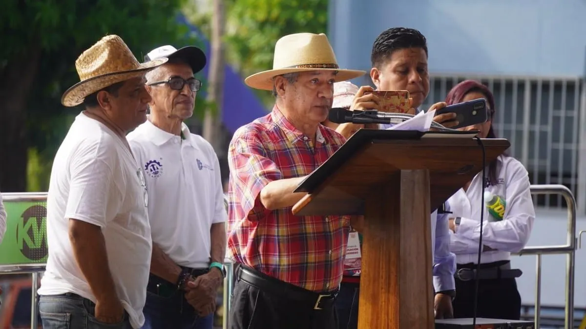 Avanza al 80% reconstrucción de escuelas dañadas por Otis en Acapulco y Coyuca