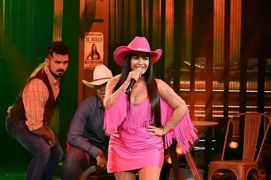 Brisa, orgullo acapulqueño, deslumbra en conciertos de La Academia