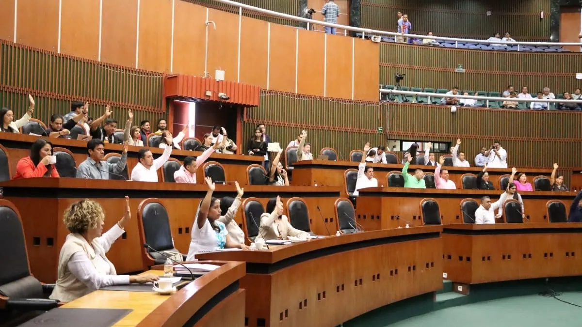 Congreso de Guerrero aprueba calendario de días y horas hábiles para la LXIV Legislatura