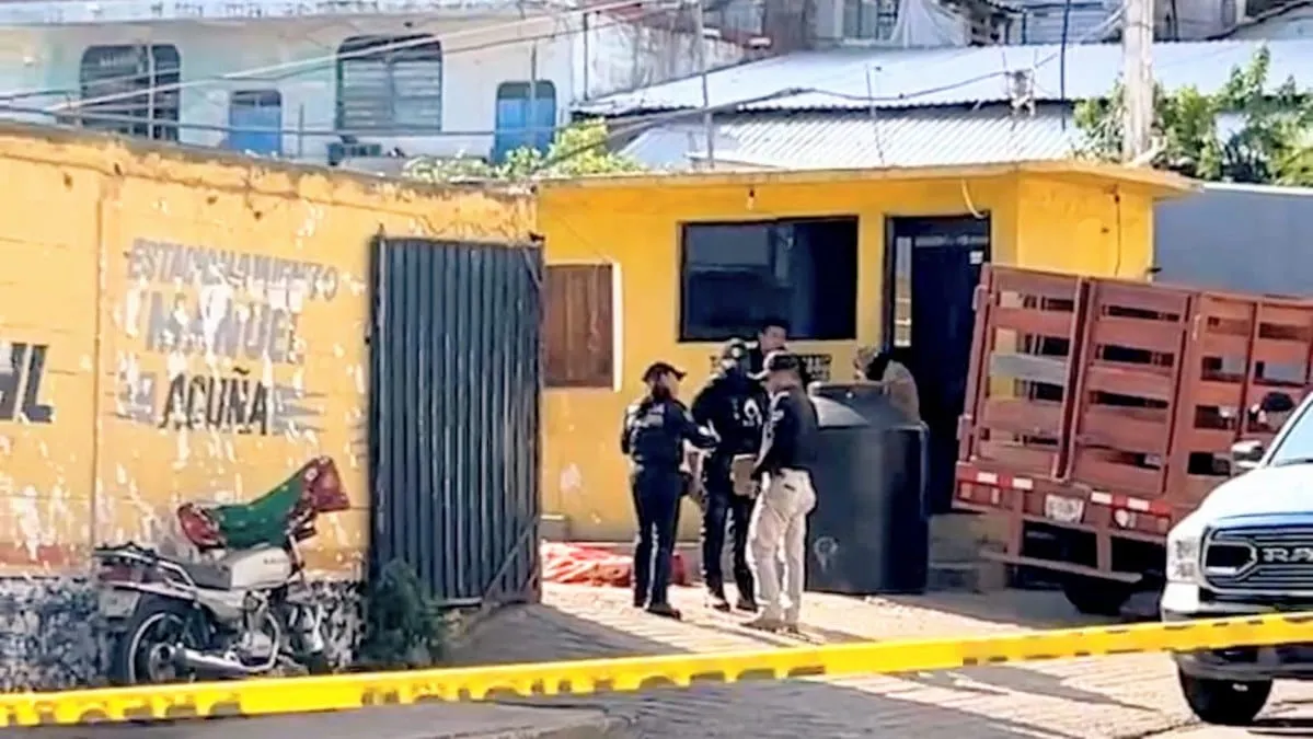 Asesinan a dos en un estacionamiento de la colonia Progreso de Acapulco