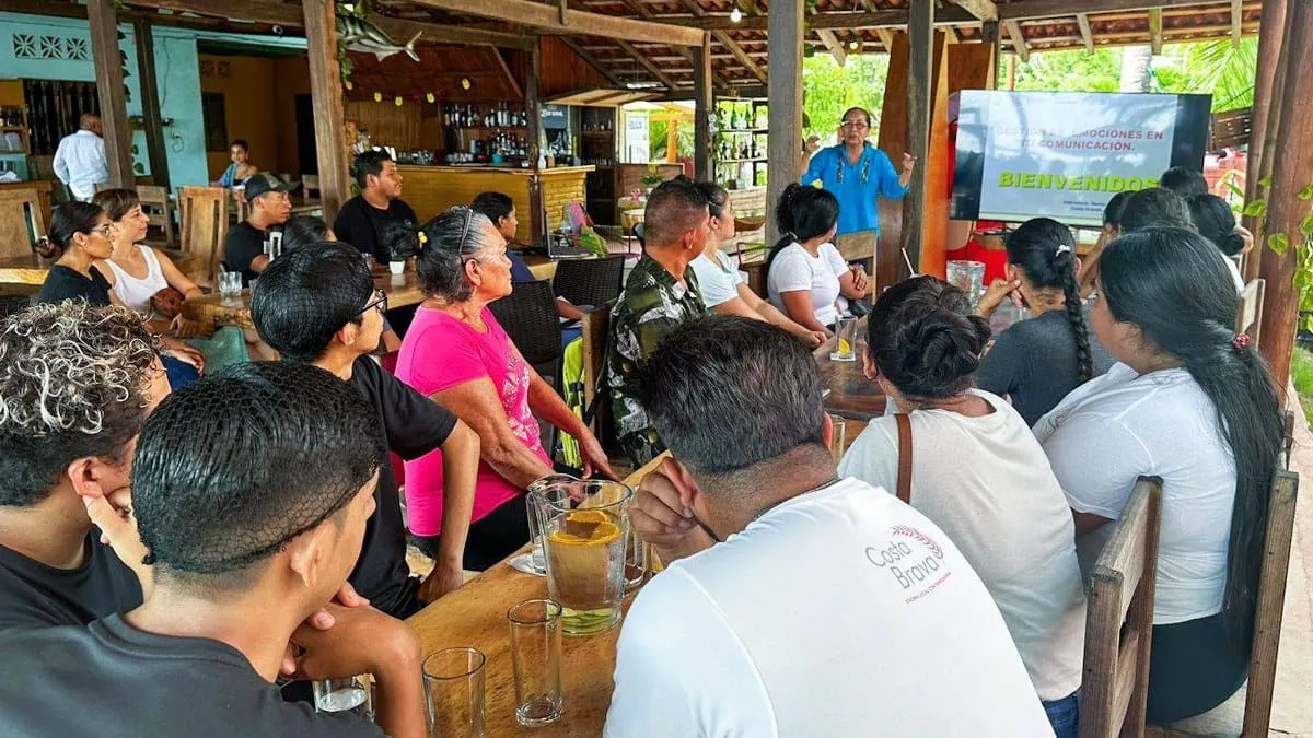 Capacita Sectur Guerrero a turisteros de La Unión e Ixtapa-Zihuatanejo