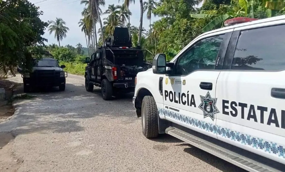Hallan los cuerpos putrefactos de tres hombres en Atoyac; uno es de Guatemala