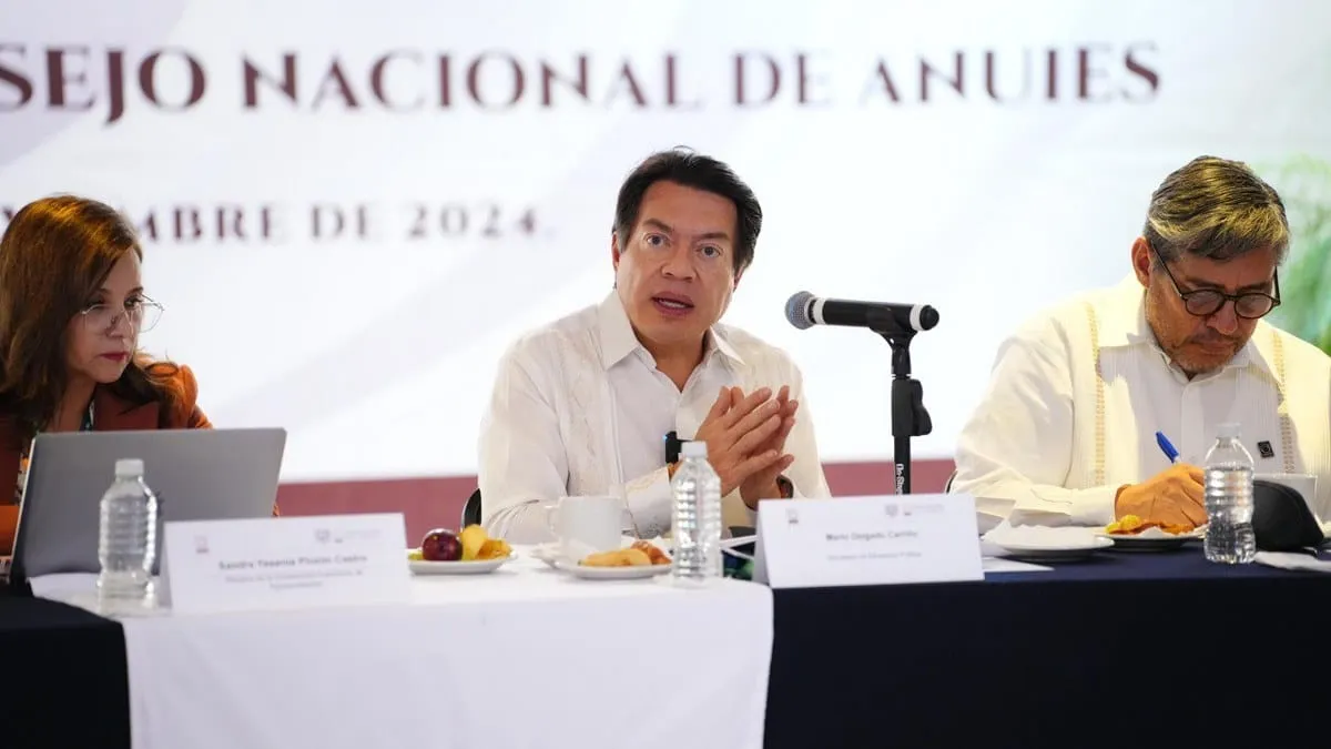 SEP anuncia más becas y espacios en universidades
