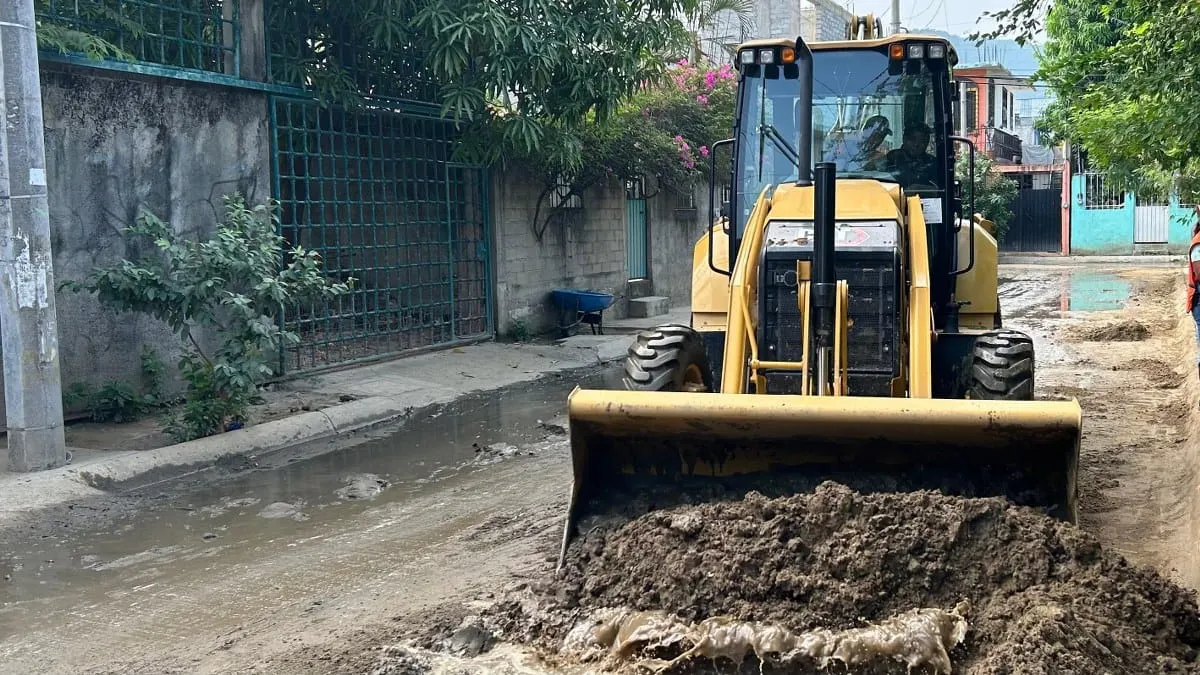 Gobierno de Acapulco recolecta 430 toneladas de residuos en Ciudad Renacimiento