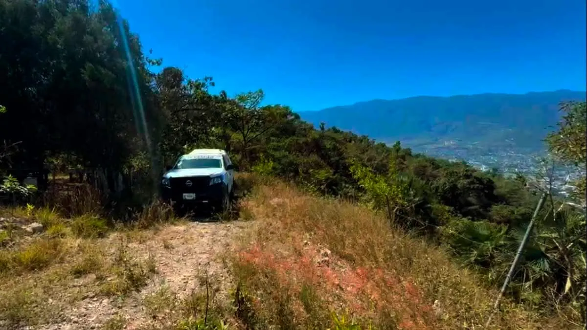 Hallan cuerpo con una cuerda al cuello en Lomas del Marqués de Chilpancingo