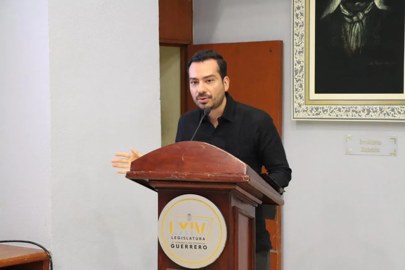 Se redujo la pobreza en Guerrero, informa Pablo Gordillo ante diputados locales
