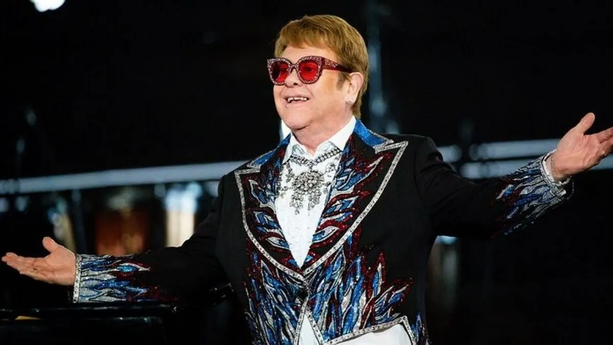 Elton John se queda ciego: "ahora he perdido la vista", dijo el legendario cantautor británico de 77 años