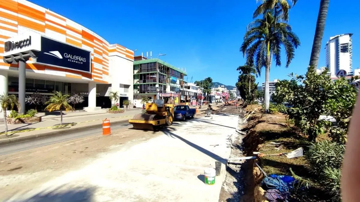 Colector Papagayo en la Costera Miguel Alemán alcanza 86% de avance