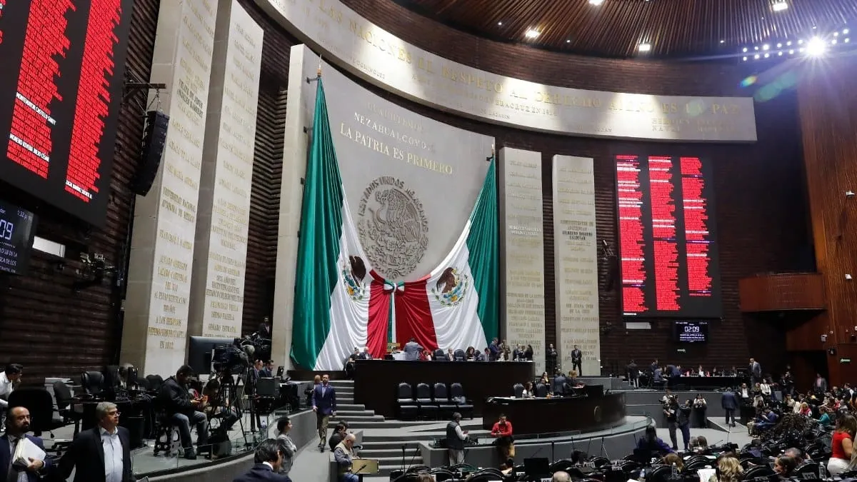Diputados aprueban presupuesto 2025 con importantes reducciones a órganos que más gastan