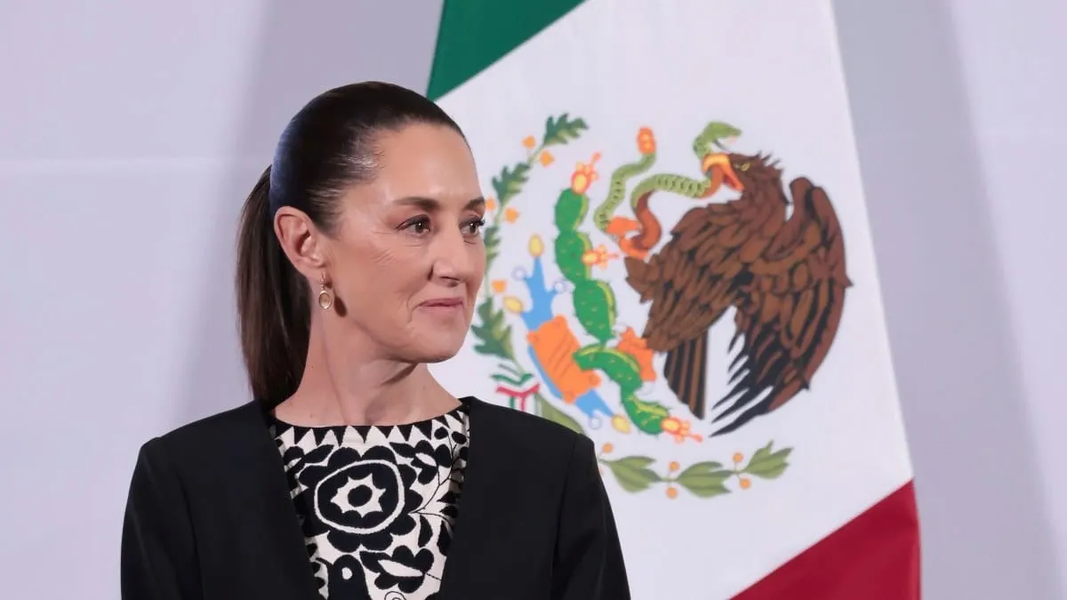 Sheinbaum promete defender a México y llama traidores a los que respaldan intervencionismo de Trump
