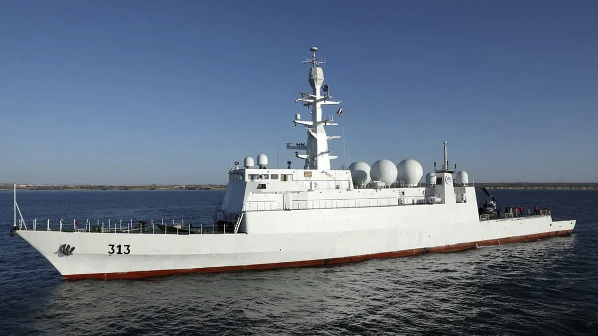 Irán lanza su más moderno destructor naval desarrollado con tecnología propia