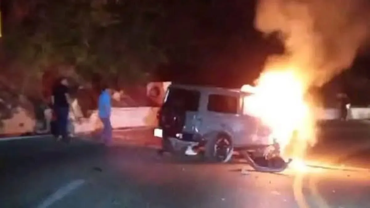 Muere mujer calcinada tras accidente en la Escénica de Acapulco