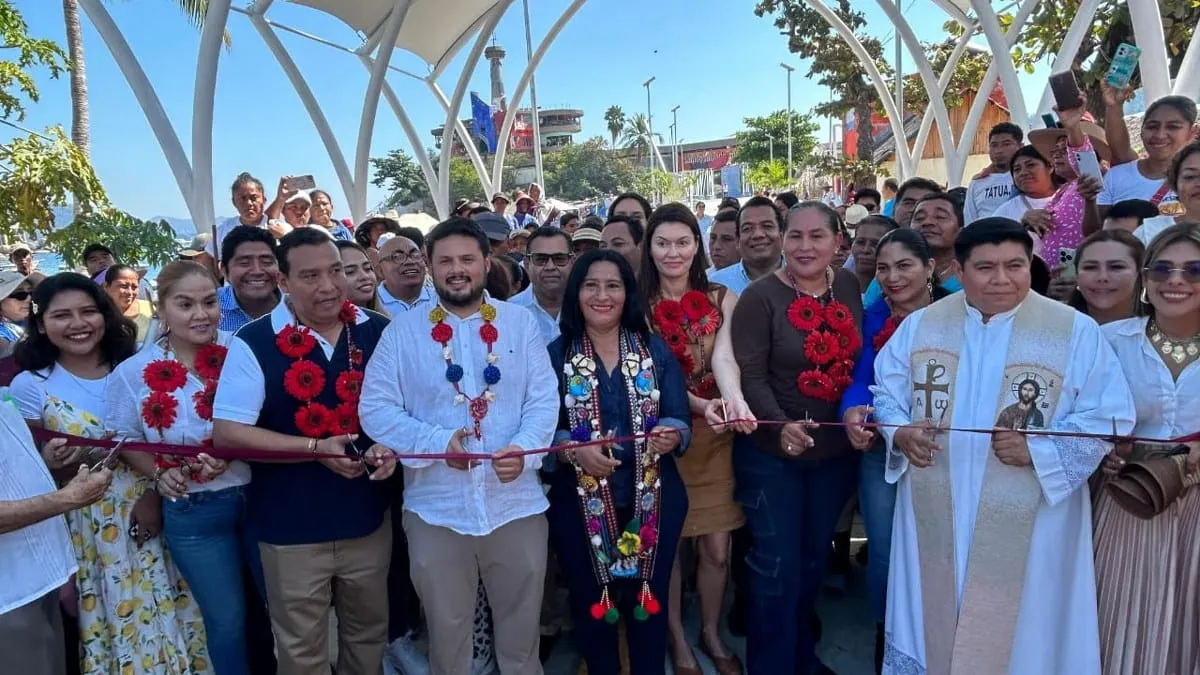 Abelina López inaugura el nuevo puente de Caleta-Caletilla; reconocen honestidad y eficacia