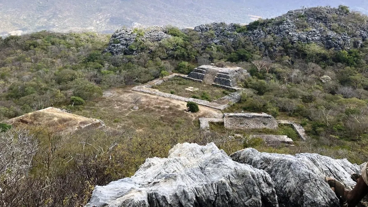 Guiengola,una enigmática ciudad zapoteca, congelada en el tiempo, revela sus secretos