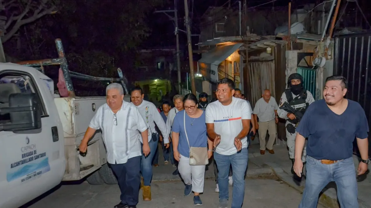 Alcalde de Chilpancingo atiende iluminación, drenaje y muro de contención en colonias afectadas por el huracán John