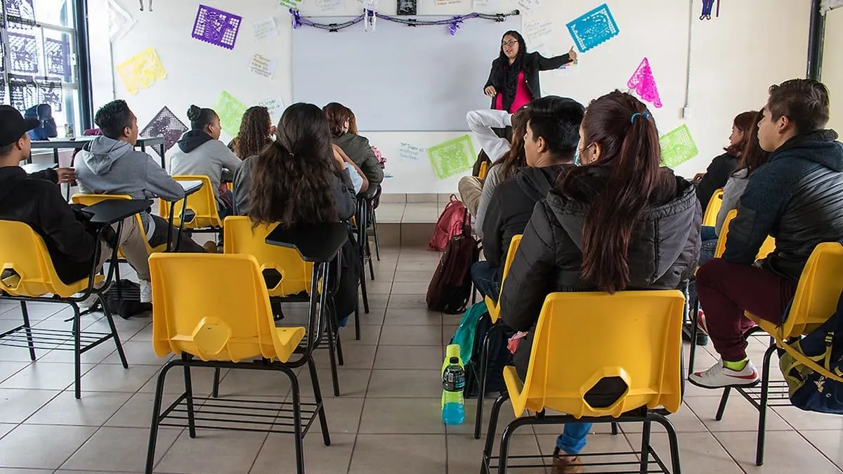 Adiós al examen de ingreso: jóvenes tendrán bachillerato asegurado en CDMX y Edomex