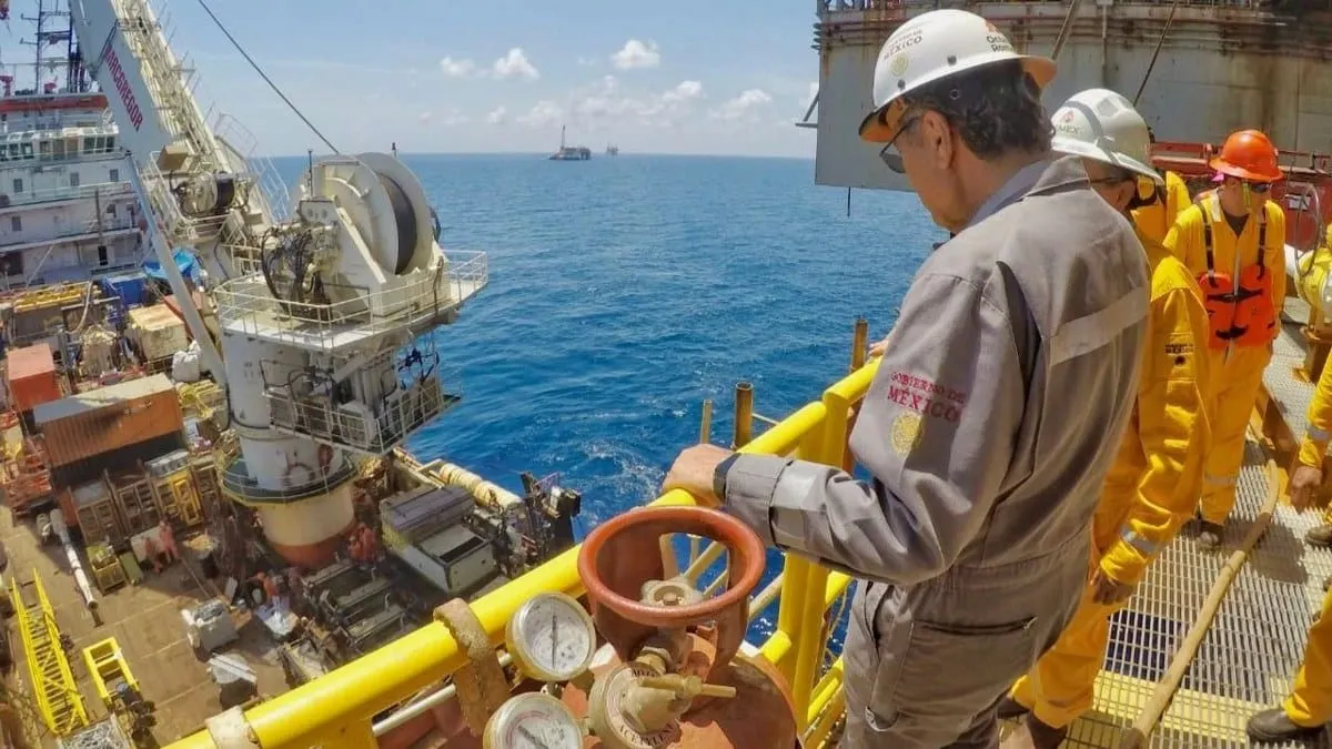 Marina combatirá con mayor fuerza a  'piratas' que asaltan plataformas petroleras