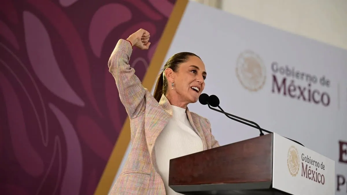 "Negociamos con la frente en alto, nunca agachando la cabeza": Sheinbaum ante aranceles de Trump