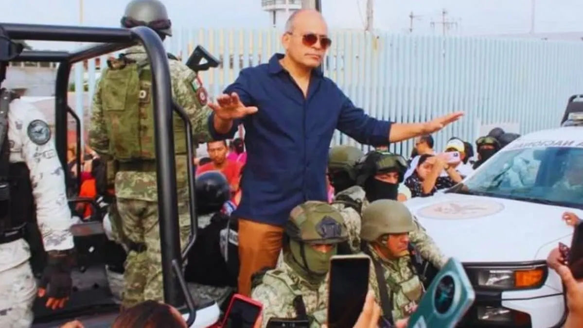 Renuncia fiscal general de Tabasco, May le agradece su 'contribución a la paz'