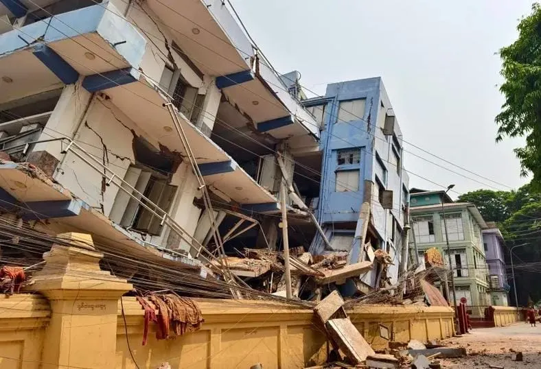 Terremoto de 7.7 hace pedazos Myanmar dejando decenas de muertos; piden ayuda internacional