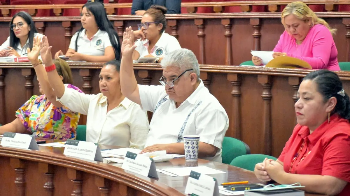 Gustavo Alarcón se suma a comisiones estatales contra la violencia de género