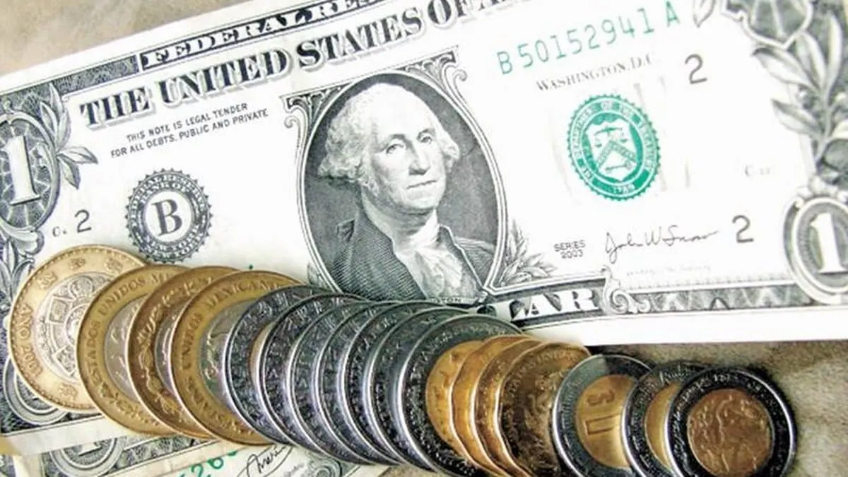 Dólar raya los 21 pesos; respuesta de Sheinbaum a Trump logran parar la caída