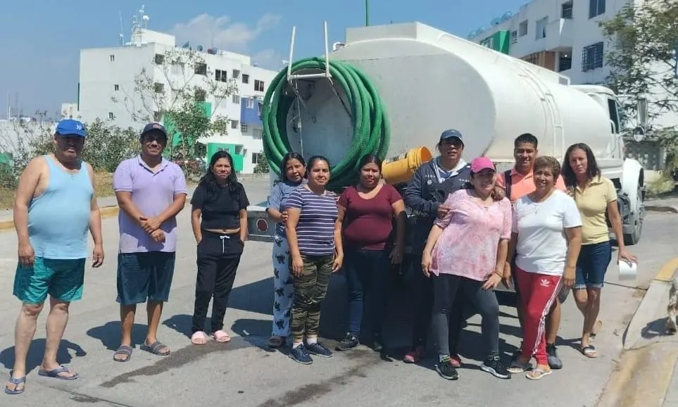 Ayuntamiento de Chilpancingo refuerza el programa de abastecimiento de agua en pipas