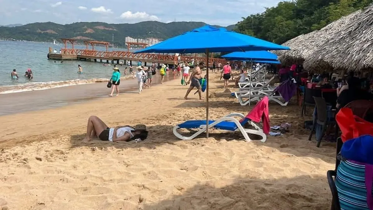 Turista estadounidense fallece mientras practicaba snorkel en Ixtapa, Guerrero