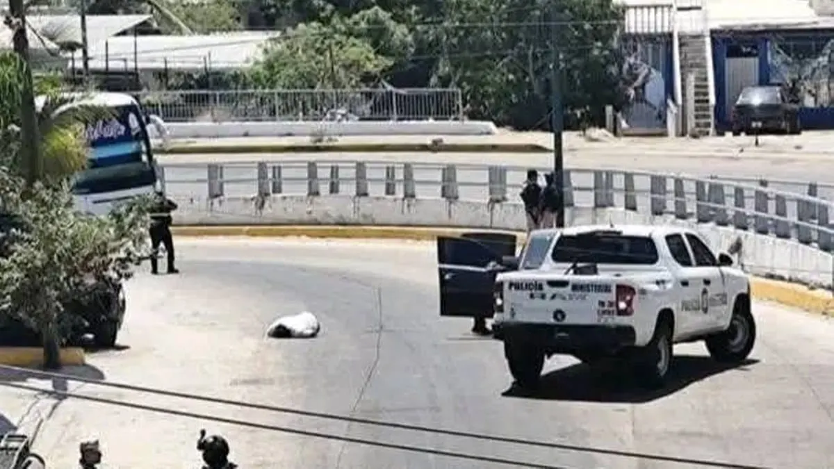 Frente a dos niños, matan a un hombre en La Garita de Acapulco