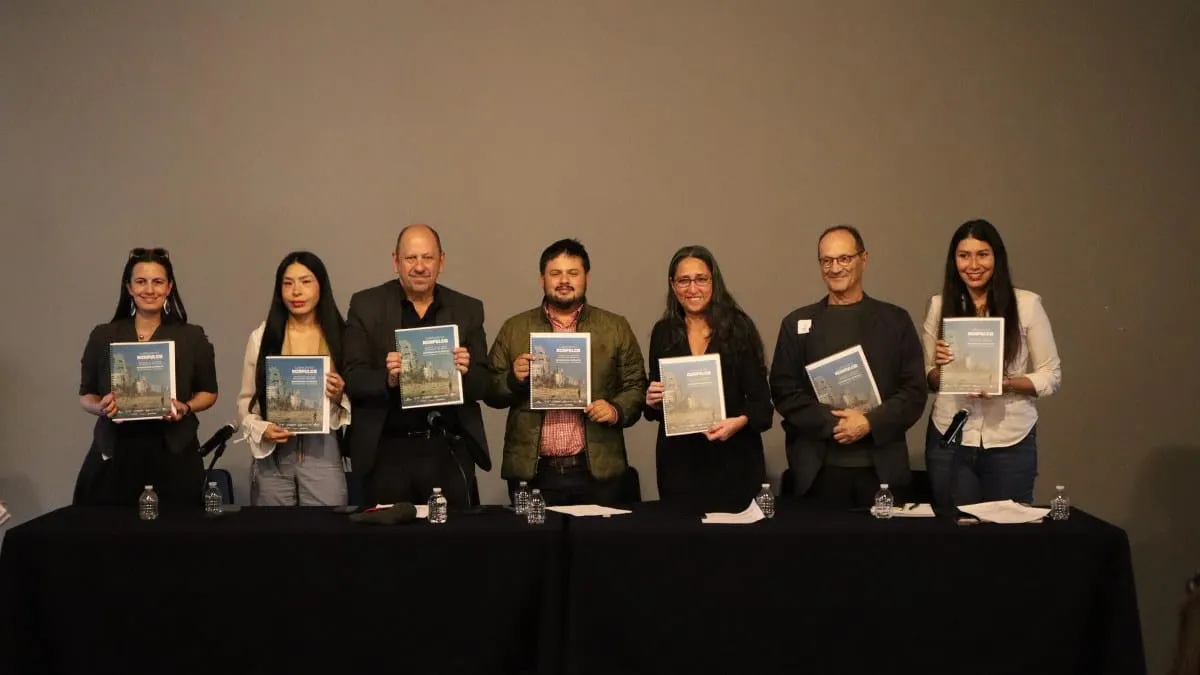 Entrega Colegio de San Ildefonso propuestas para reconstruir Acapulco tras huracán Otis