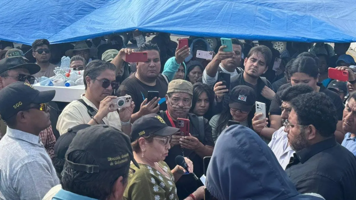 Bloquean 5 horas la Autopista del Sol en Guerrero; exigen tierras en Malinaltepec