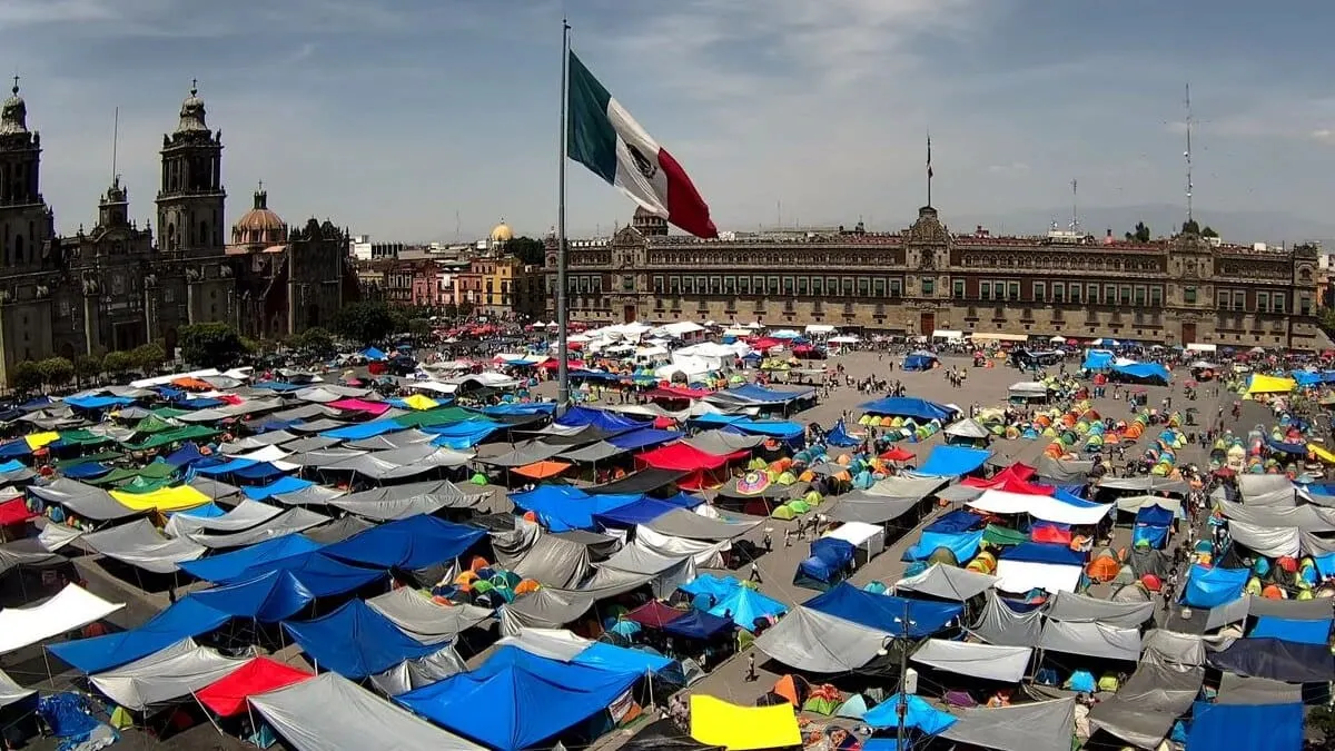 CNTE levanta plantón en CDMX tras 17 días de protestas; Oaxaca regresa a clases