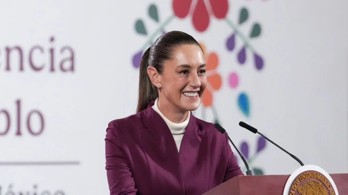 Sheinbaum deja al Congreso discusión banal sobre si los ministros deben usar toga o no