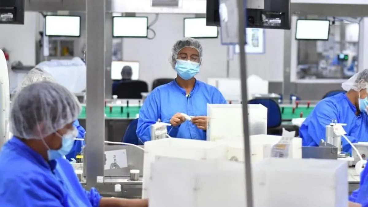 Entra en vigor la Ley Silla; empleadores deberán garantizar asientos con respaldo a trabajadores