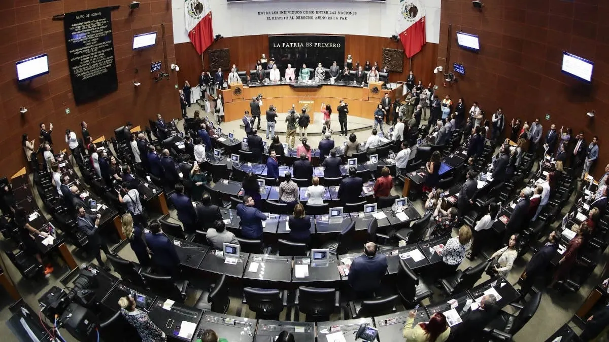 Senado aprueba reformas contra el lavado de dinero por presiones de Estados Unidos