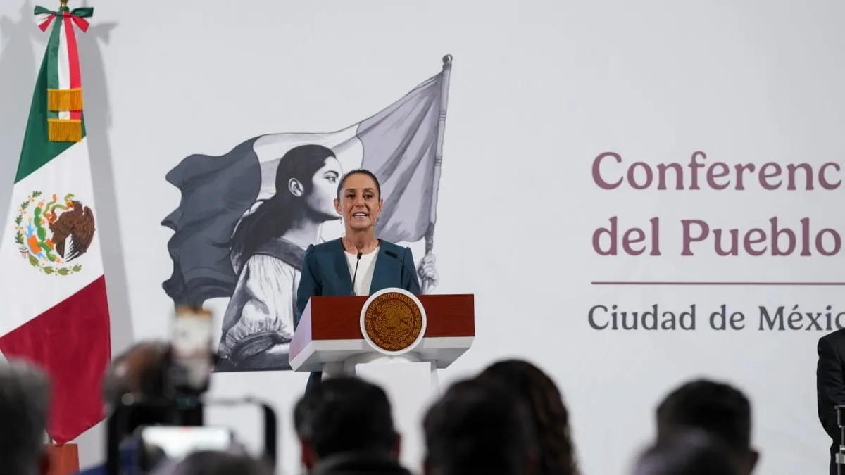 Cero riesgos de crisis fiscal, "la economía mexicana está muy bien”, afirma la presidenta