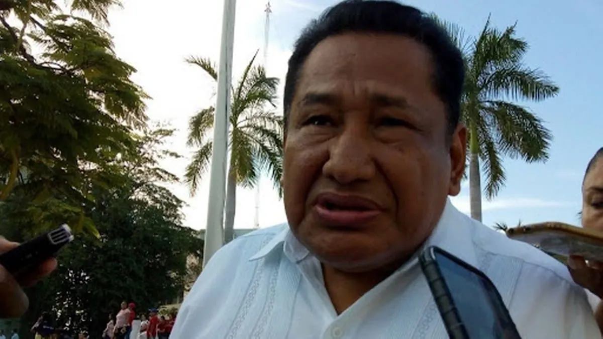 Cesan a Rosendo Gómez Piedra, fiscal especial para el Caso Ayotzinapa