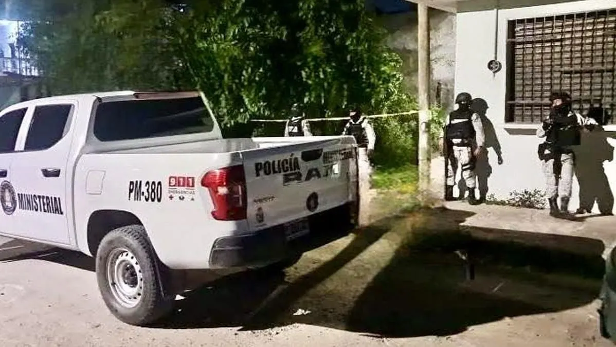 Hallan a hombre sin vida envuelto en bolsas en Renacimiento de Acapulco
