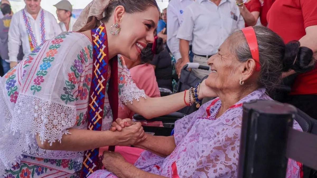 Evelyn Salgado encabeza Feria de Servicios en Ometepec; destaca inversiones en vivienda, salud y educación