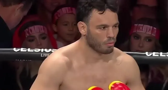 "Entiendo que fue deportado", dijo Sheinbaum al confirmar traslado a México de Julio César Chávez Jr.