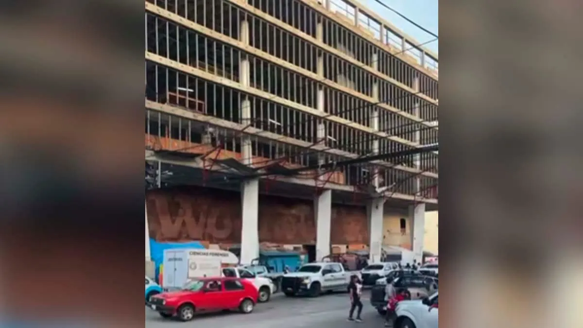 Trabajador muere tras caer durante remodelación de tienda Woolworth en Acapulco
