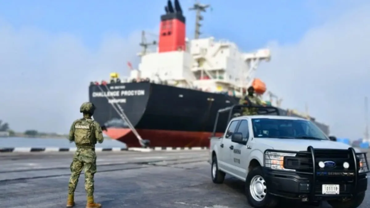 Golpe al "huachicol": Detienen a empresarios y funcionarios por el robo de combustible en Tamaulipas
