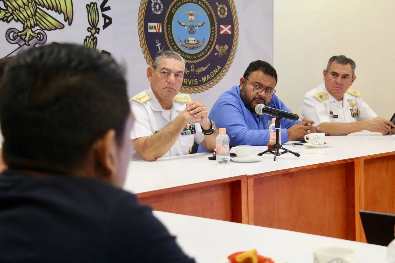 Gobierno de Guerrero y Marina sostienen mesa de diálogo con prestadores turísticos por Marinabús