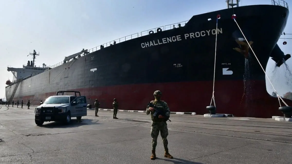 Ordenan captura de “El Señor de los Buques” por red de huachicol fiscal; continúa prófugo