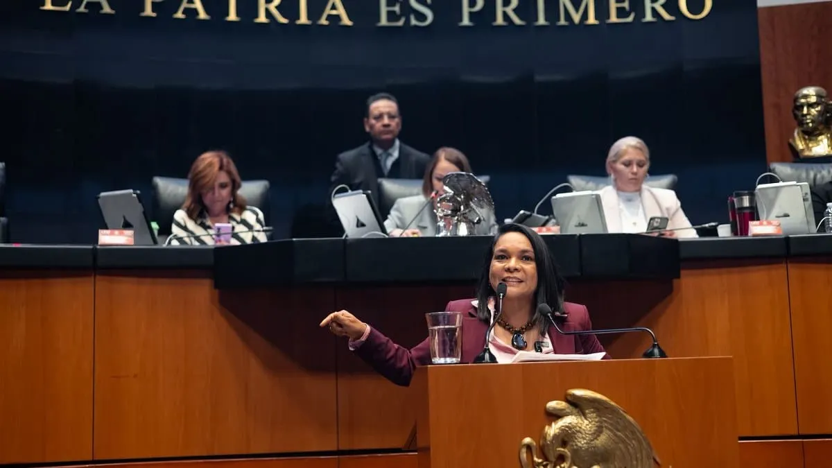 Beatriz Mojica defiende a Sheinbaum; acusa a oposición de politizar desastre por lluvias