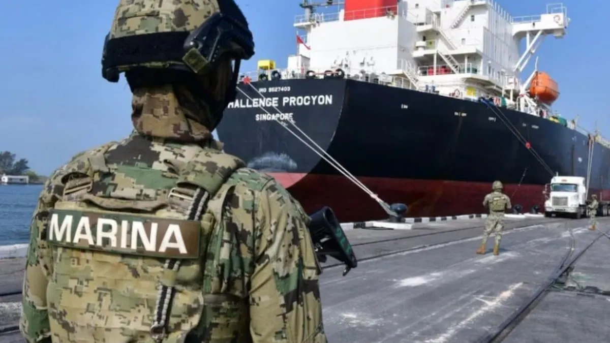 Sheinbaum refuerza el poder de la Marina con nueva Ley, en plena polémica por Huachicol